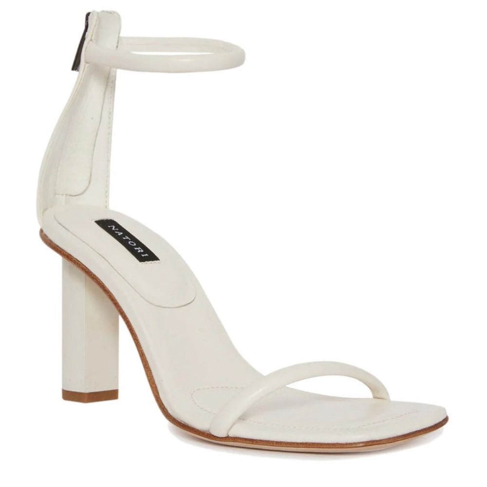Natori White Glow Ankle Strap Sandal NWT